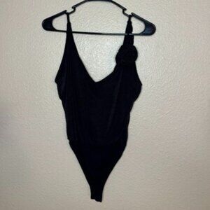 Lulus - rose applique with ruffle back bodysuit